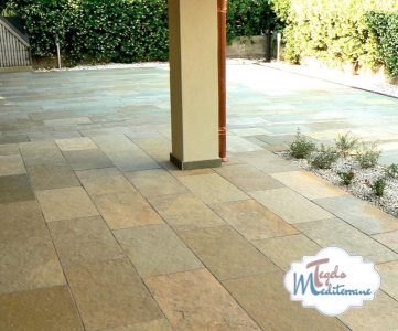 Castle Stone Beige Natural 60x90x2,5cm view patio zwartebroek {{brizy_dc_image_alt imageSrc=